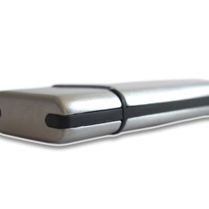 USB in metallo con inserti in plastica